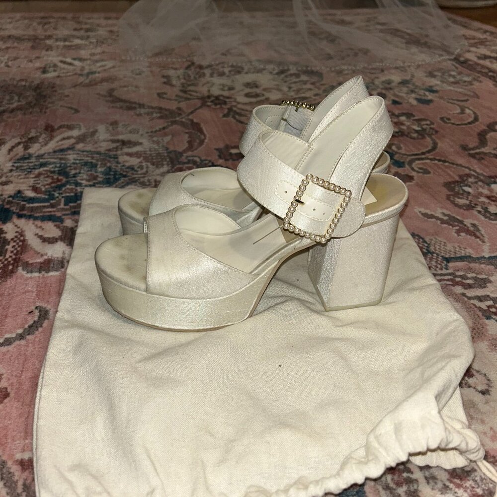 Bobby Pearl Heels White Pearls
